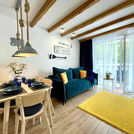 Harbour View Apartament *
